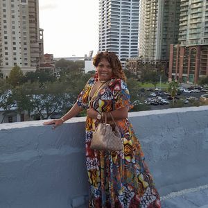 Meet your Posher, Pamela